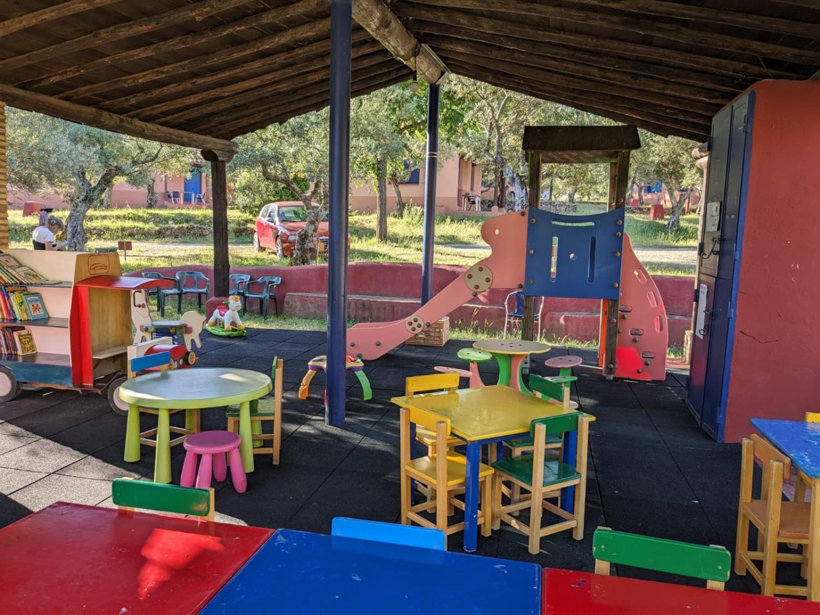 Complejo Aldea Vetonia Check Out Hasta Las 20H Parque De Mascotas Zonas Infantiles Ideal Grupos Parejas Familias Informate Apertura Piscina 1 De Mayo Hervás Dış mekan fotoğraf